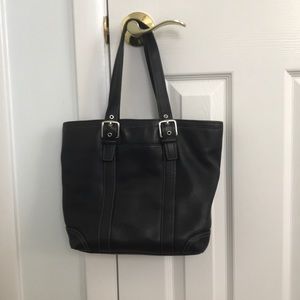 Coach medium tote